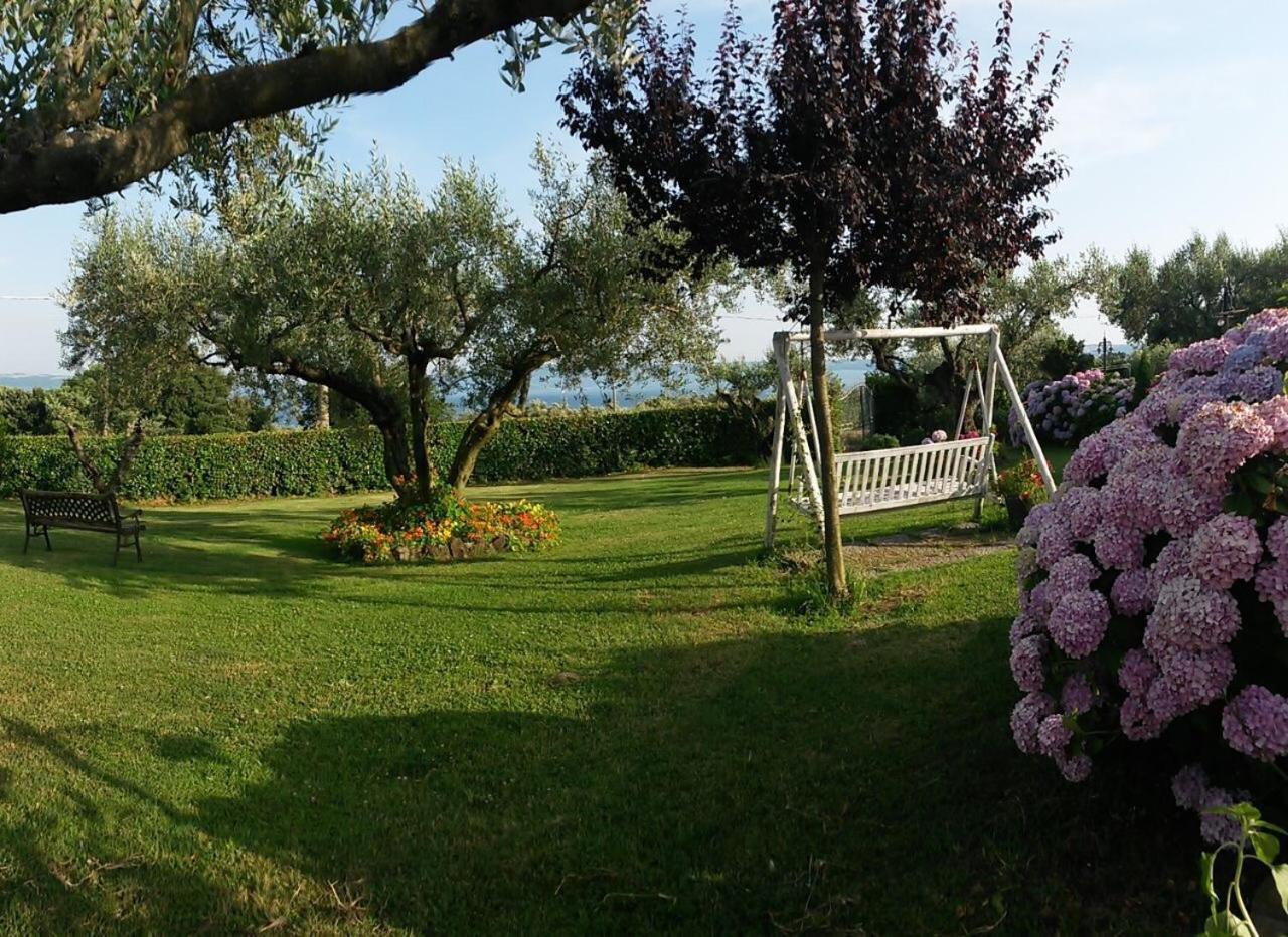 Il Poggio Degli Ulivi Leilighet Trevignano Romano Eksteriør bilde
