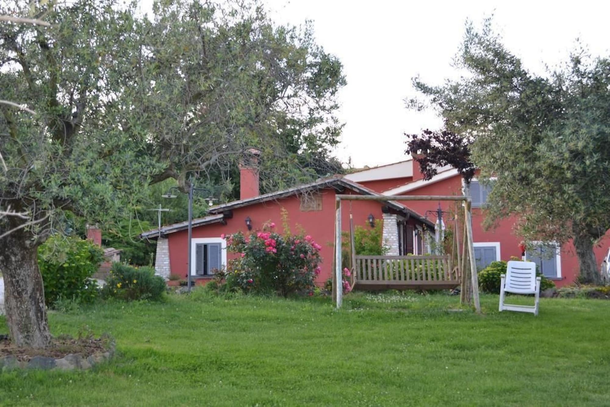 Il Poggio Degli Ulivi Leilighet Trevignano Romano Eksteriør bilde